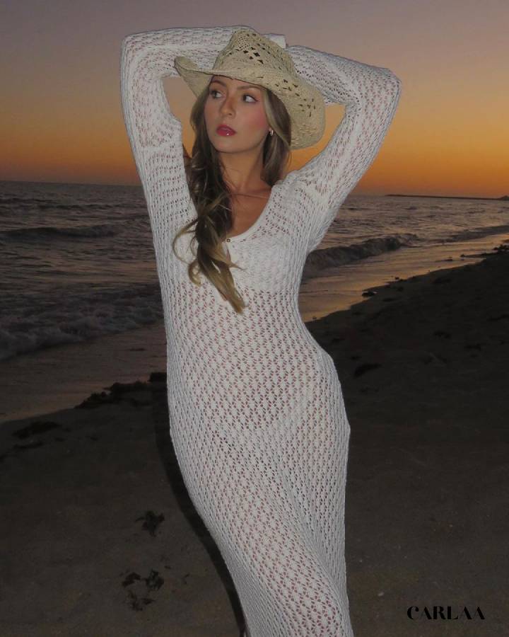 Robe de plage blanche