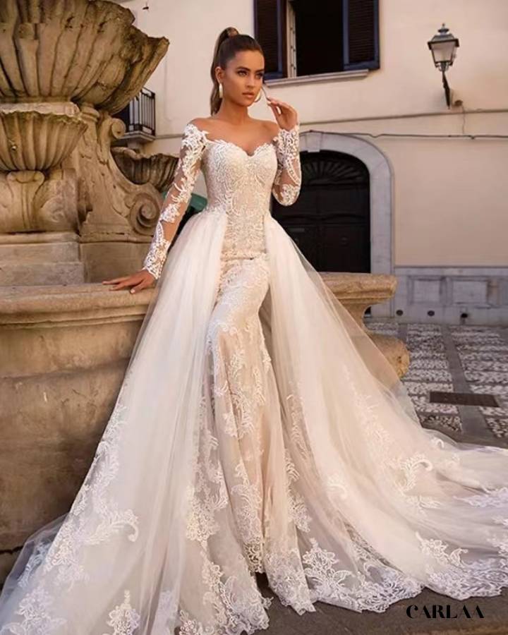 Mermaid wedding dress with train