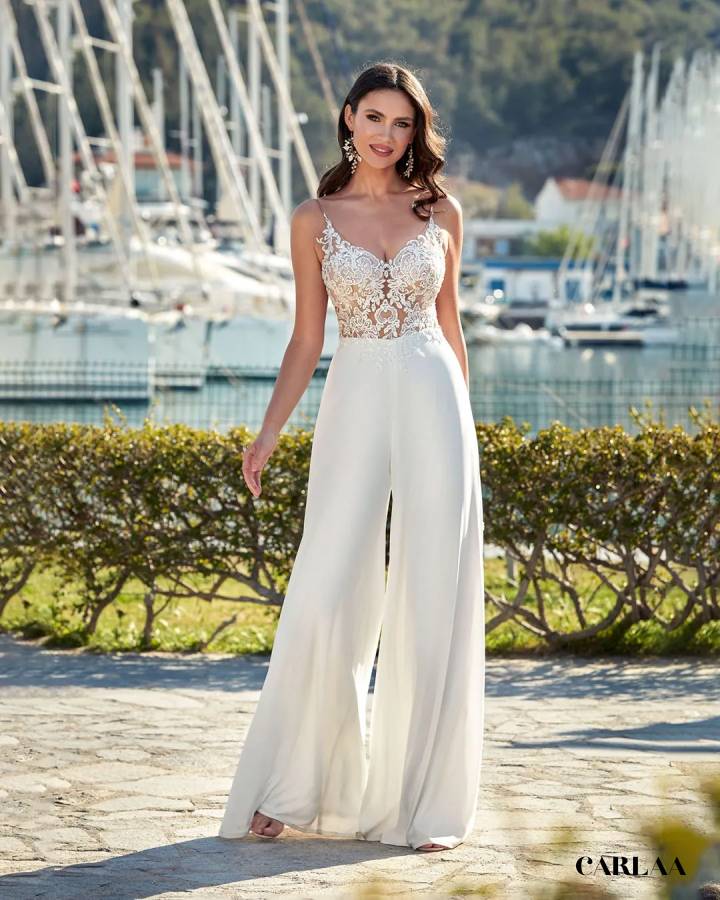 Chic wedding jumpsuit