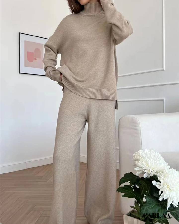 Women's tracksuit set