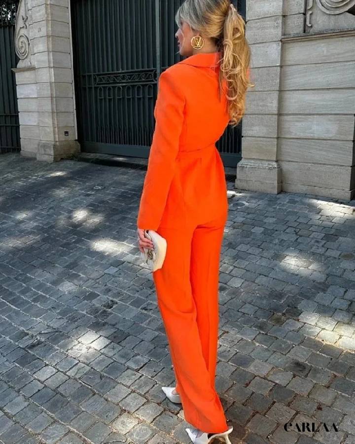Women's blazer and trouser set