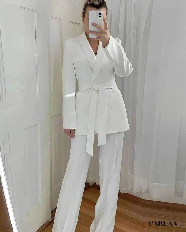 Women's blazer and trouser set
