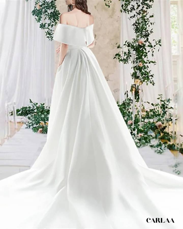 Flowy wedding outfit