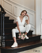 Tenue en dentelle pour femme
