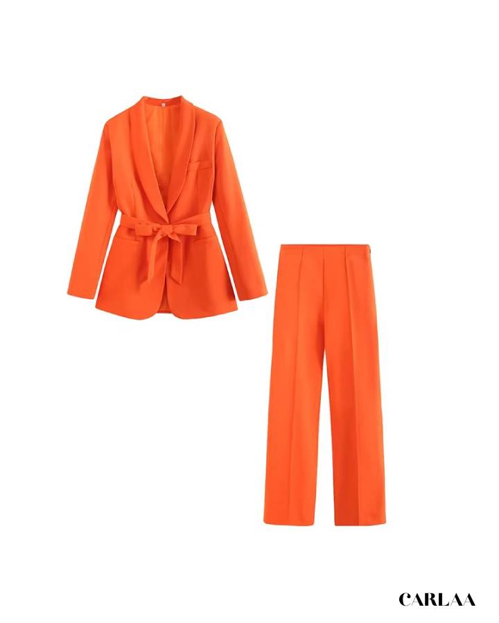 Long-sleeved orange jumpsuit