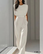 Combinaison chic sans manche