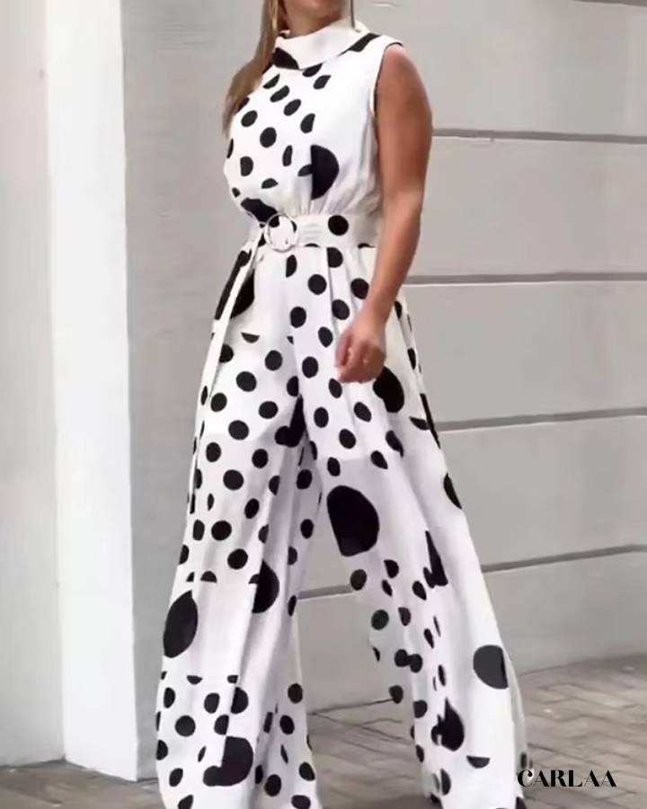 Polka dot outfit