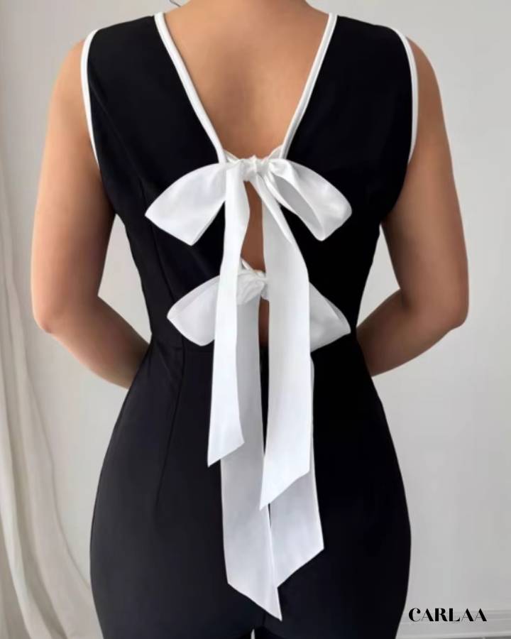 Elegant black outfit