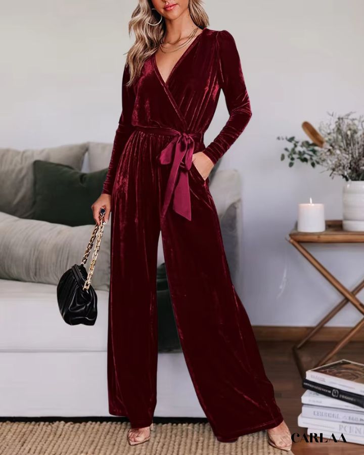 Women's velvet outfit
