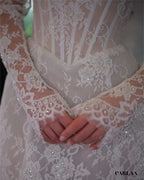 Long-sleeved lace wedding dress