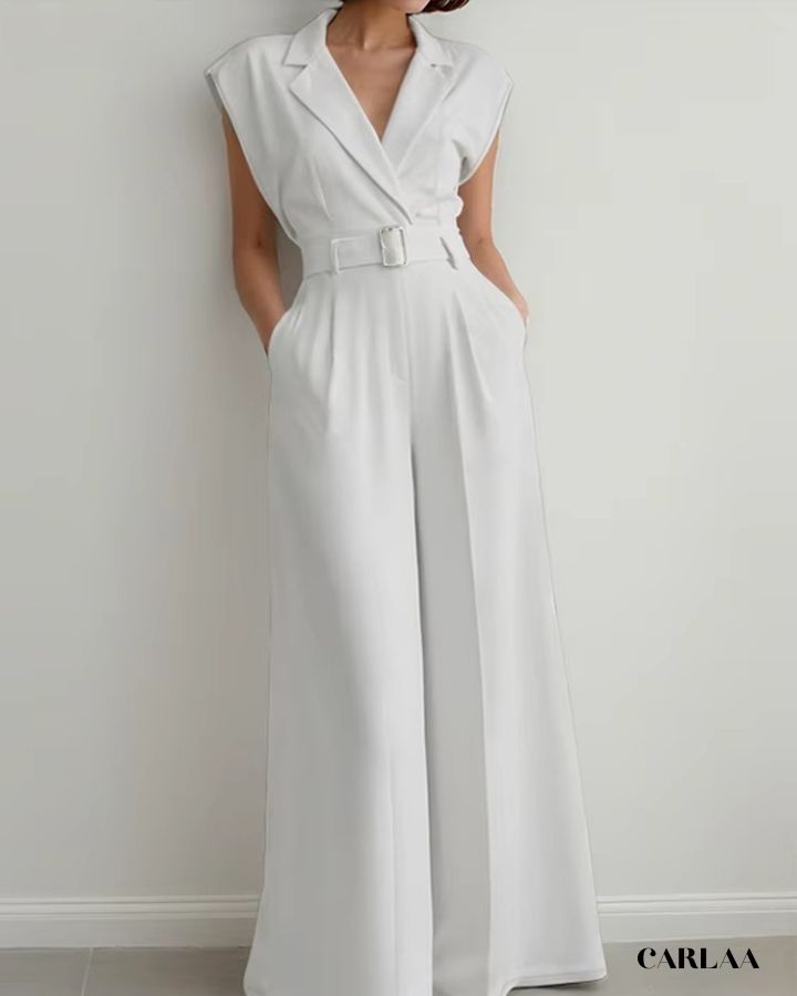 Chic belted outfit for women