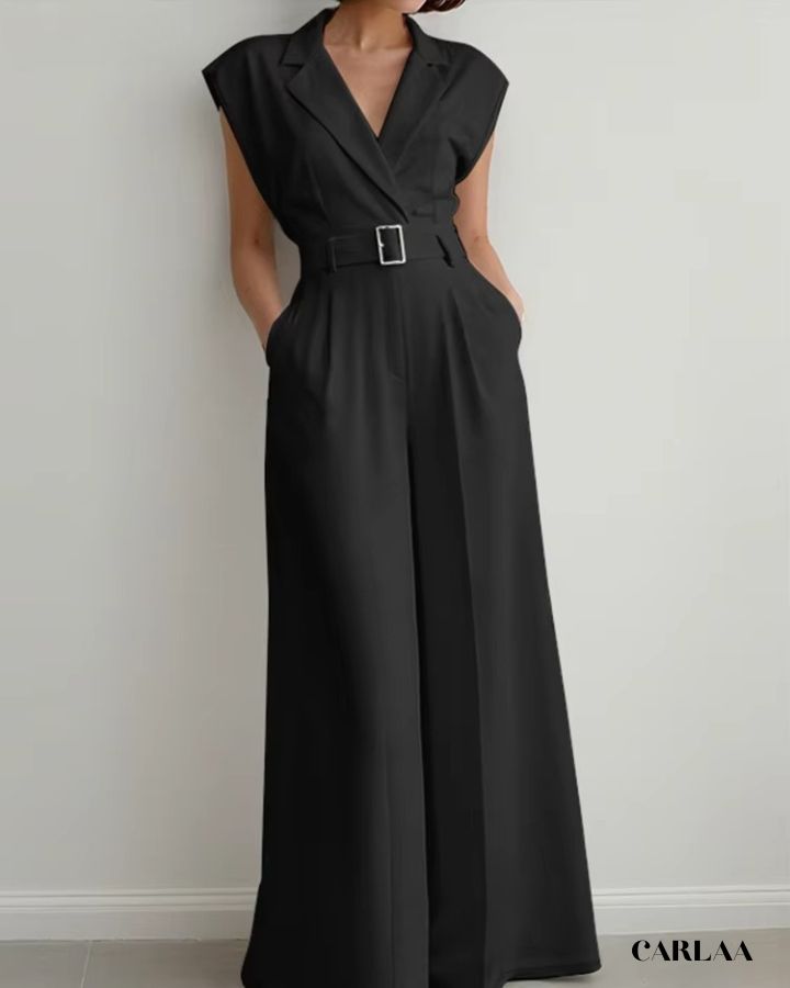 Chic belted outfit for women