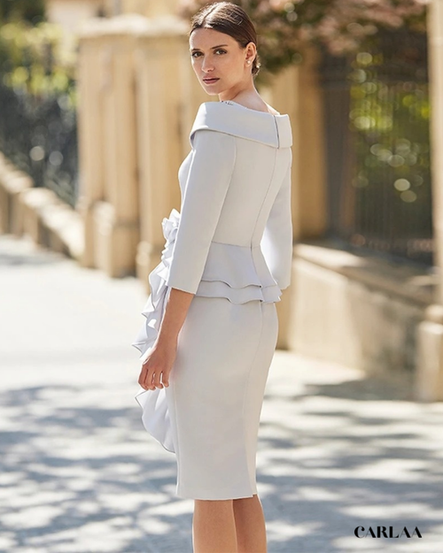 Robe de mere de la mariée grise