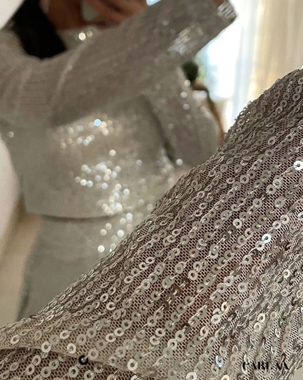 Women's glitter New Year's Eve outfit
