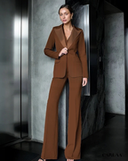 Tailleur pantalon femme bureau
