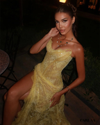 Robe sirene jaune pastel