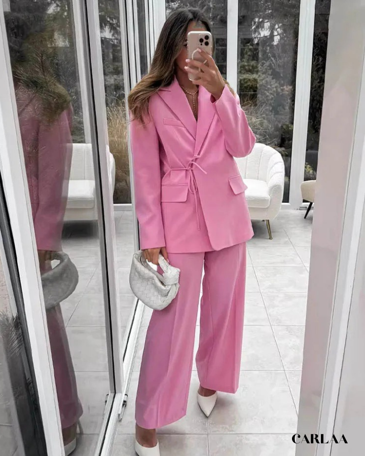 Tailleur pantalon femme rose poudré