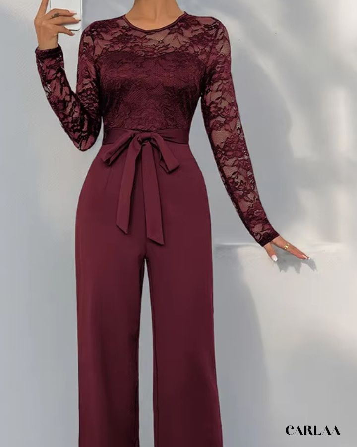 Tenue en dentelle