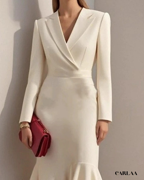 Robe cache cœur col tailleur 