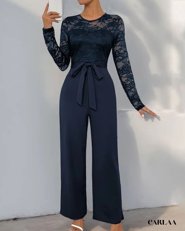 Tenue en dentelle