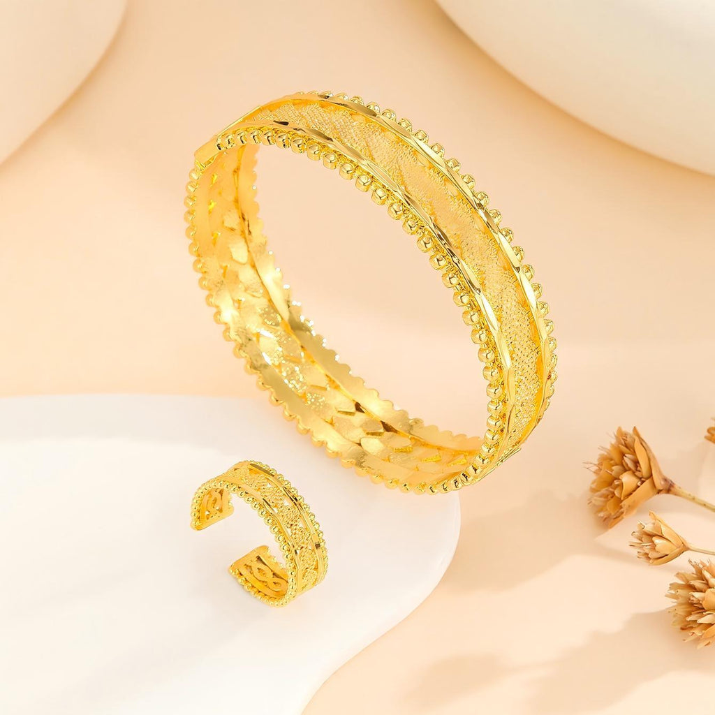 Ensemble bijoux bagues et bracelets plaqués or