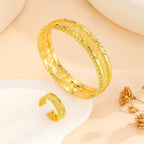 Ensemble bijoux bagues et bracelets plaqués or