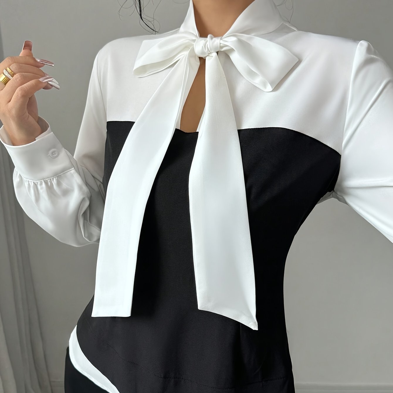 Chemise à manches longues avec nœud - Chic&Shines