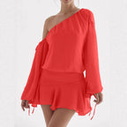 Robe mousseline à l'épaule dénudée
