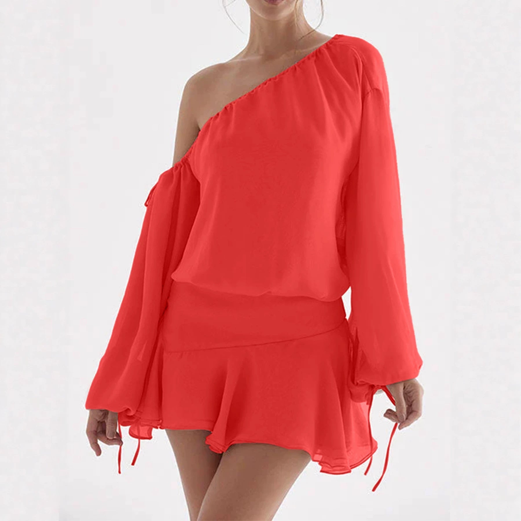 Robe mousseline à l'épaule dénudée