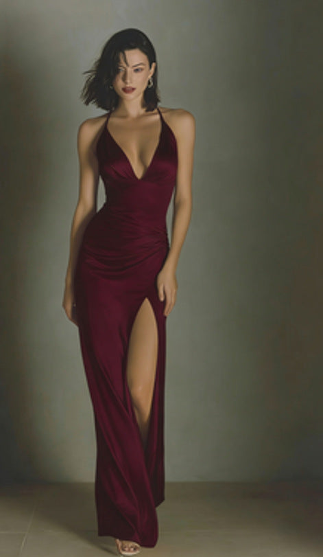 Robe longue satinée élégante — Ceinture noeuds et fente