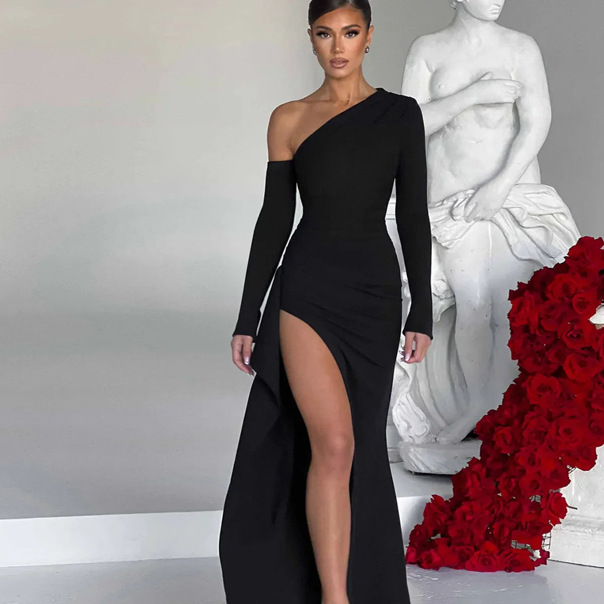 Robe Longue Fendue Manches Longues Épaule Oblique - Chic&Shines
