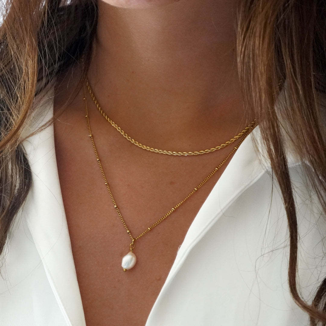 Colliers torsadées pendentif perle