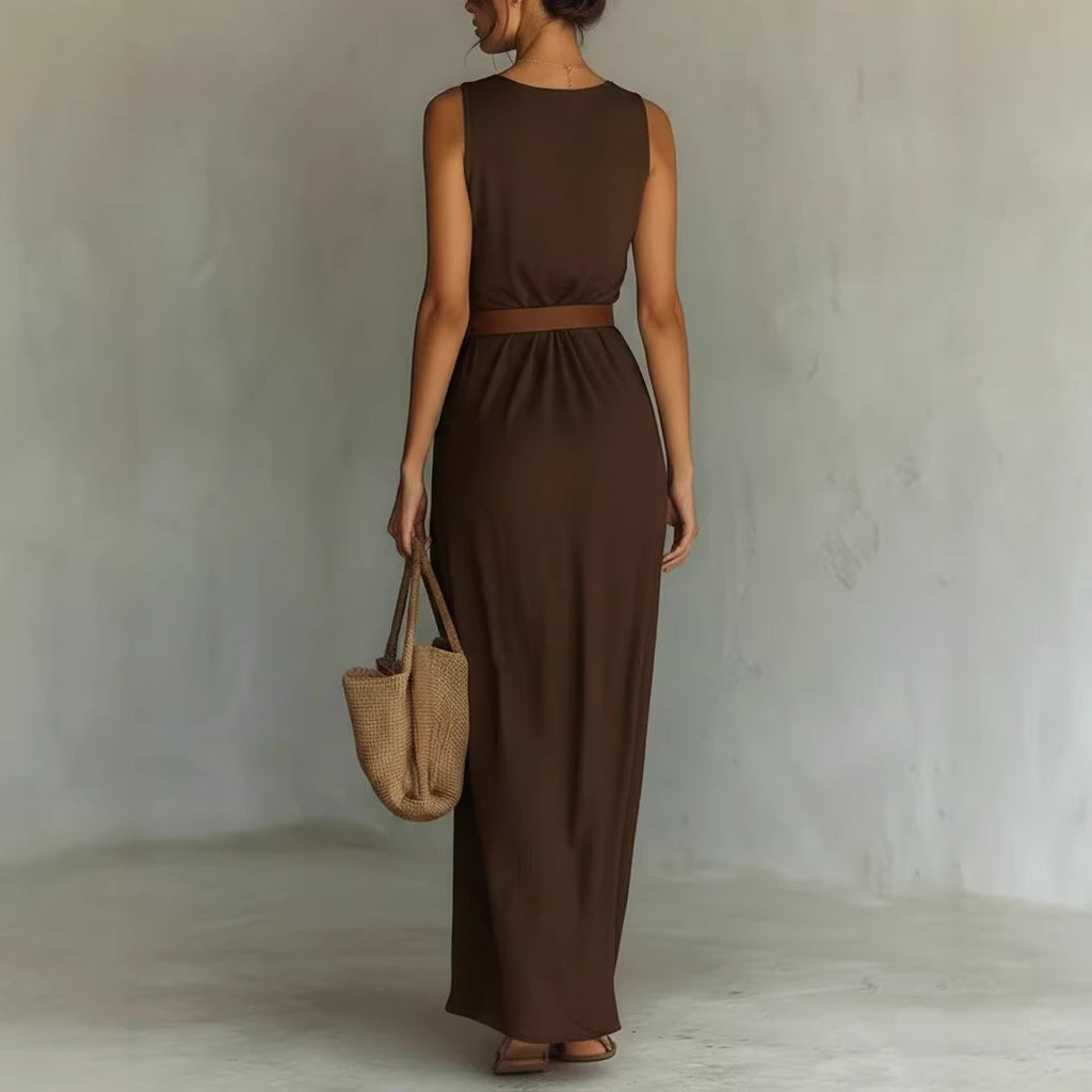 Robe Asymétrique Marron Café — Allure Chic et Épurée