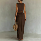 Robe Asymétrique Marron Café — Allure Chic et Épurée