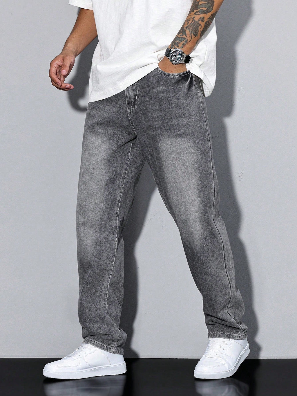 Jeans pour hommes à jambes droites et coupe ample et confortable