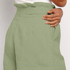 High-waisted button-front shorts with pockets