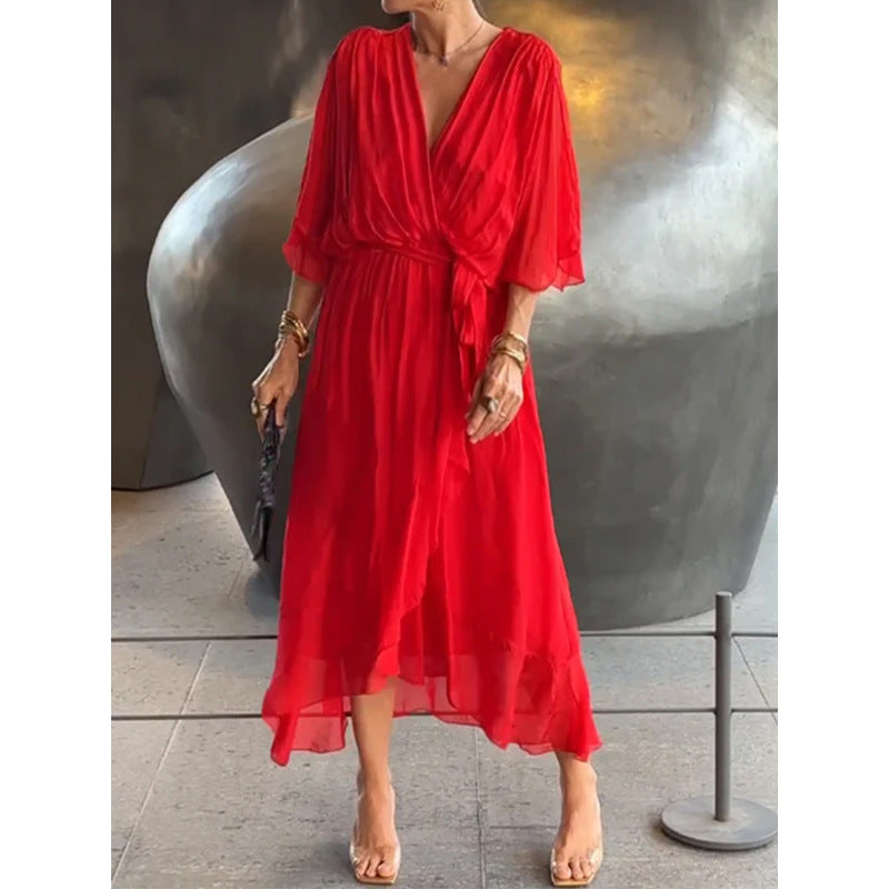 Robe asymétrique manches chauve-souris — Élégance fluide