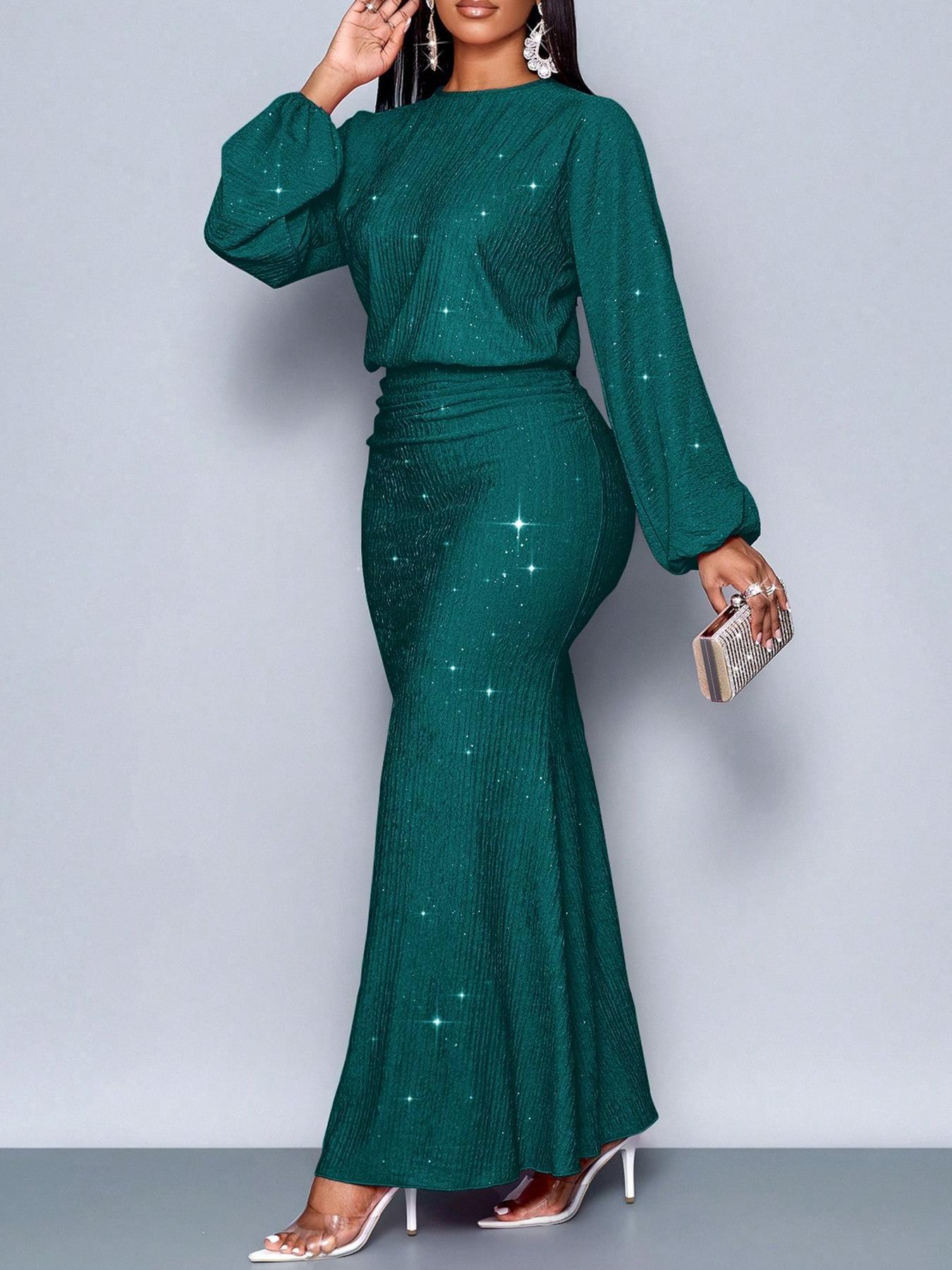Long-sleeved sequined evening maxi dress