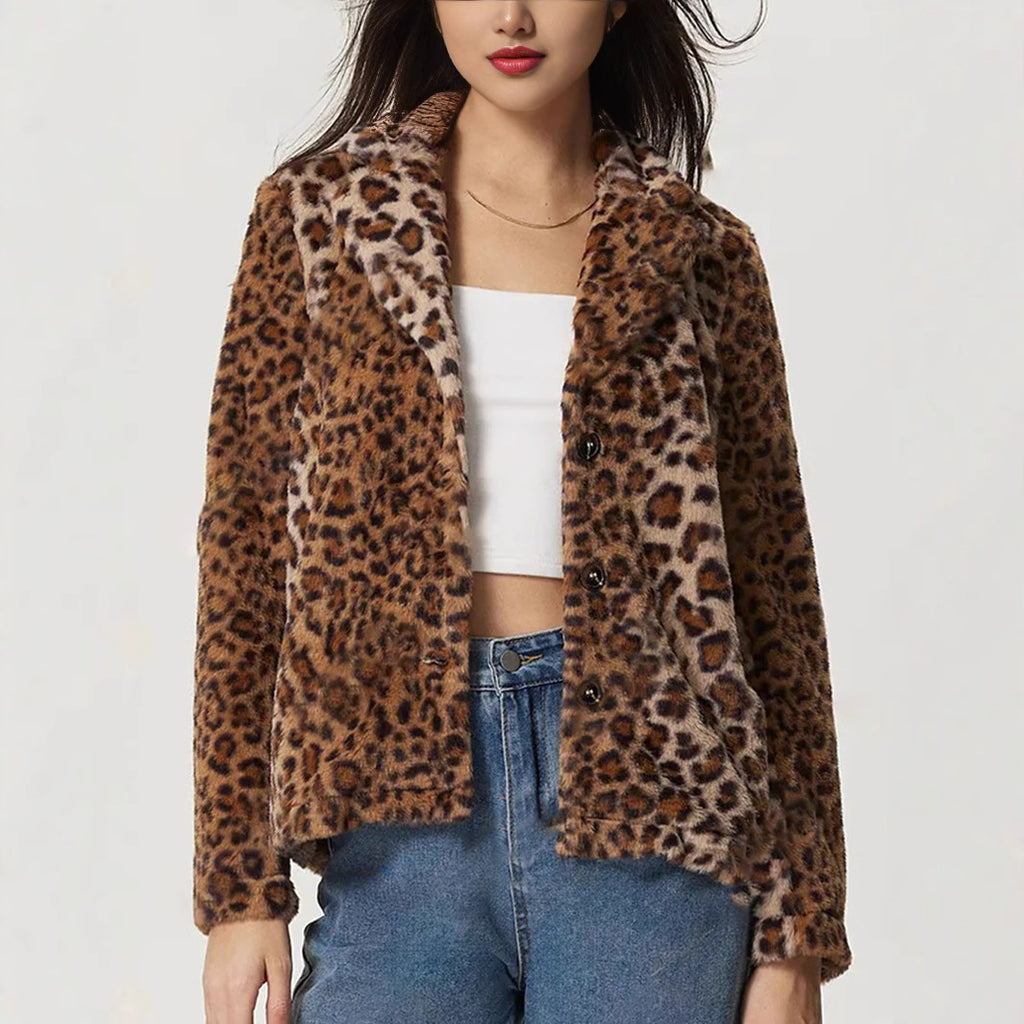 Manteau léopard épais à revers et boucles
