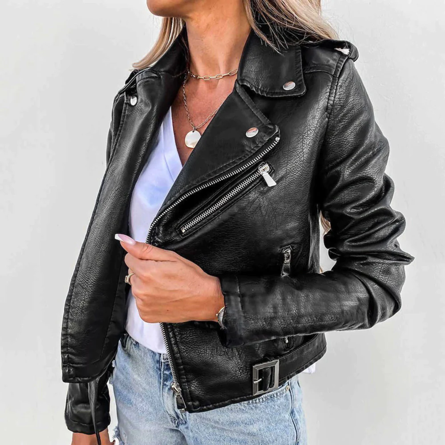 Veste en cuir élégante pour femme, doublée et zippée | Veste de motard luxueuse en noir ou rouge