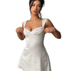 Robe Trapèze Satin Blanc — Confort Chic