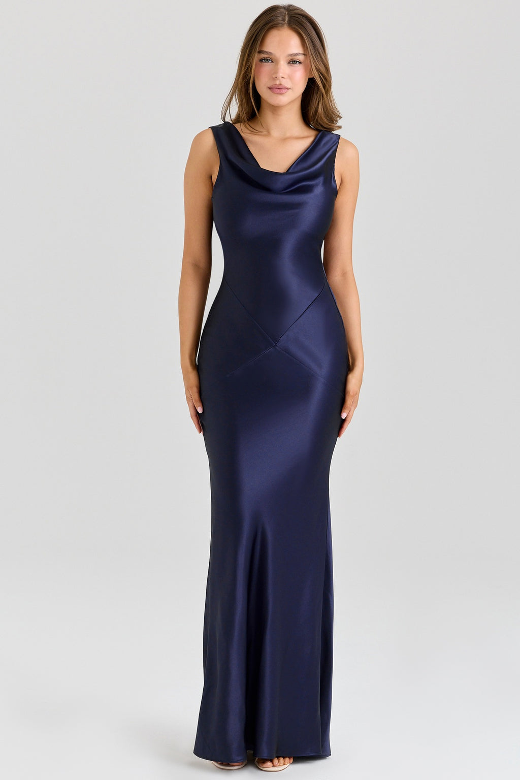 Robe longue satinée à nouer – Jaune clair ou bleu nuit