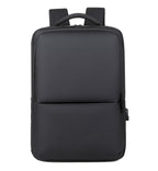 Sac à dos noir minimaliste, design moderne, compartiment pour ordinateur portable, idéal pour le travail et les voyages. Accessoire tendance et fonctionnel.