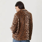 Manteau léopard épais à revers et boucles