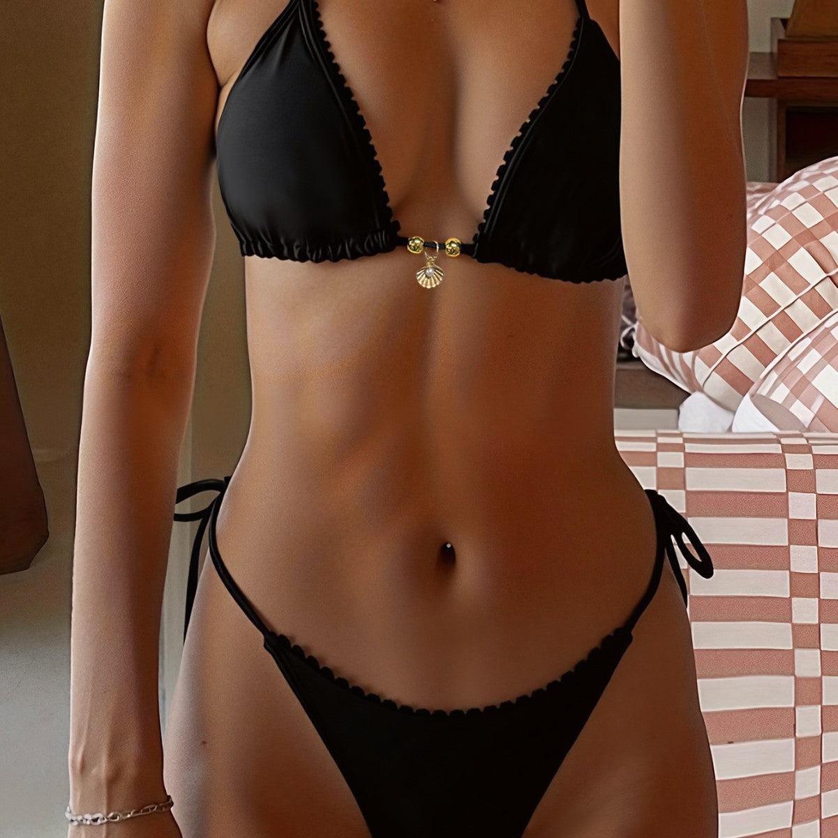 Auriane — Maillot de bain à volants noir