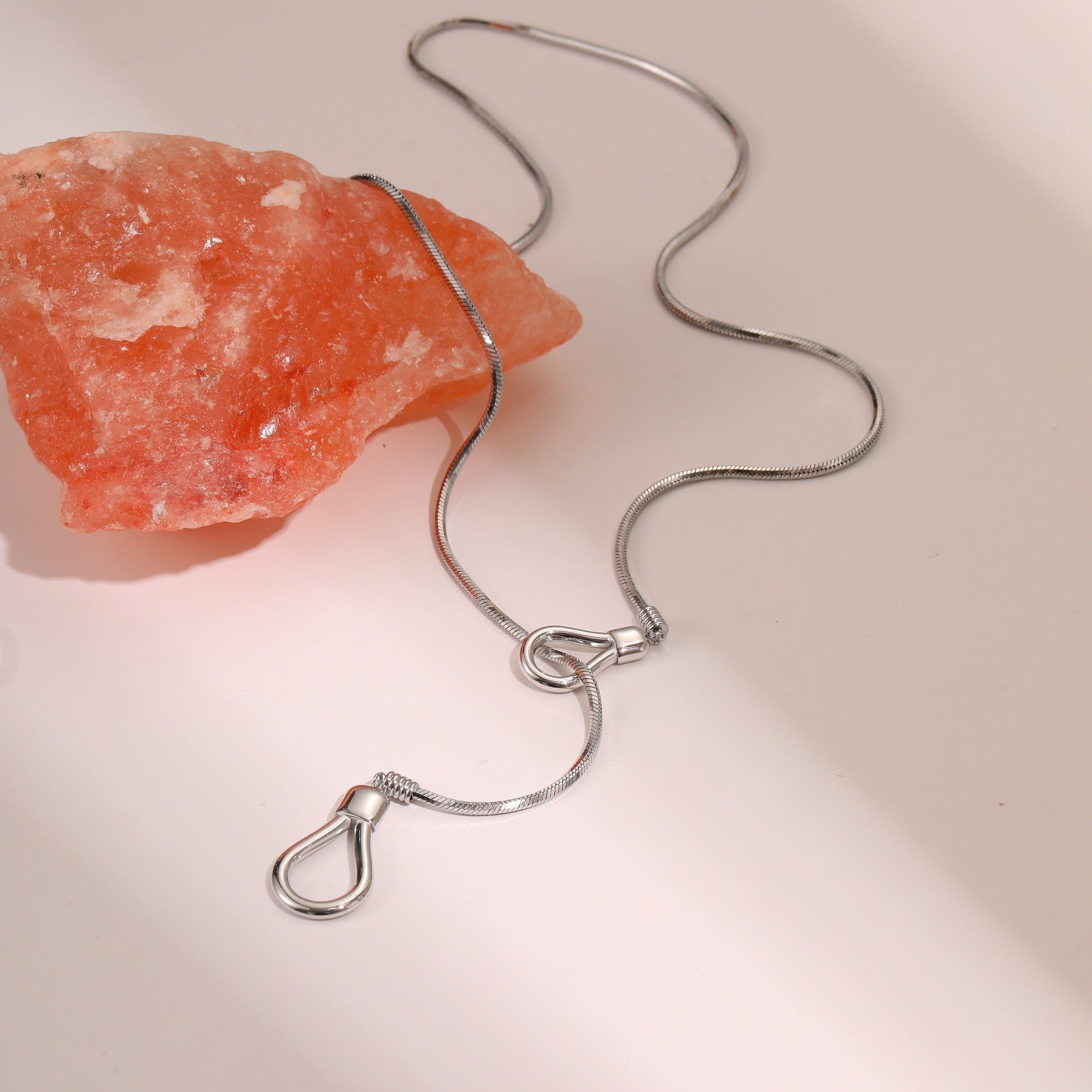 Collier réglable en acier inoxydable