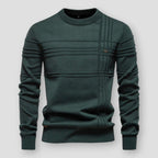 Men's classic crew neck sweater, combining modern style and lasting comfort