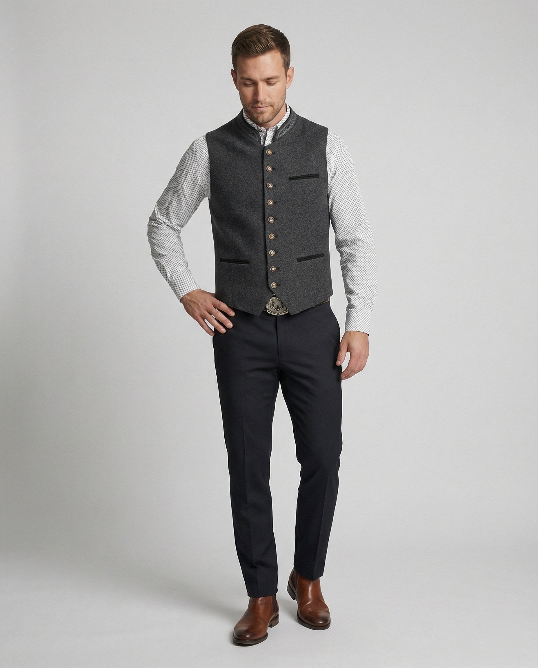 Gilet gris traditionnel élégant pour homme