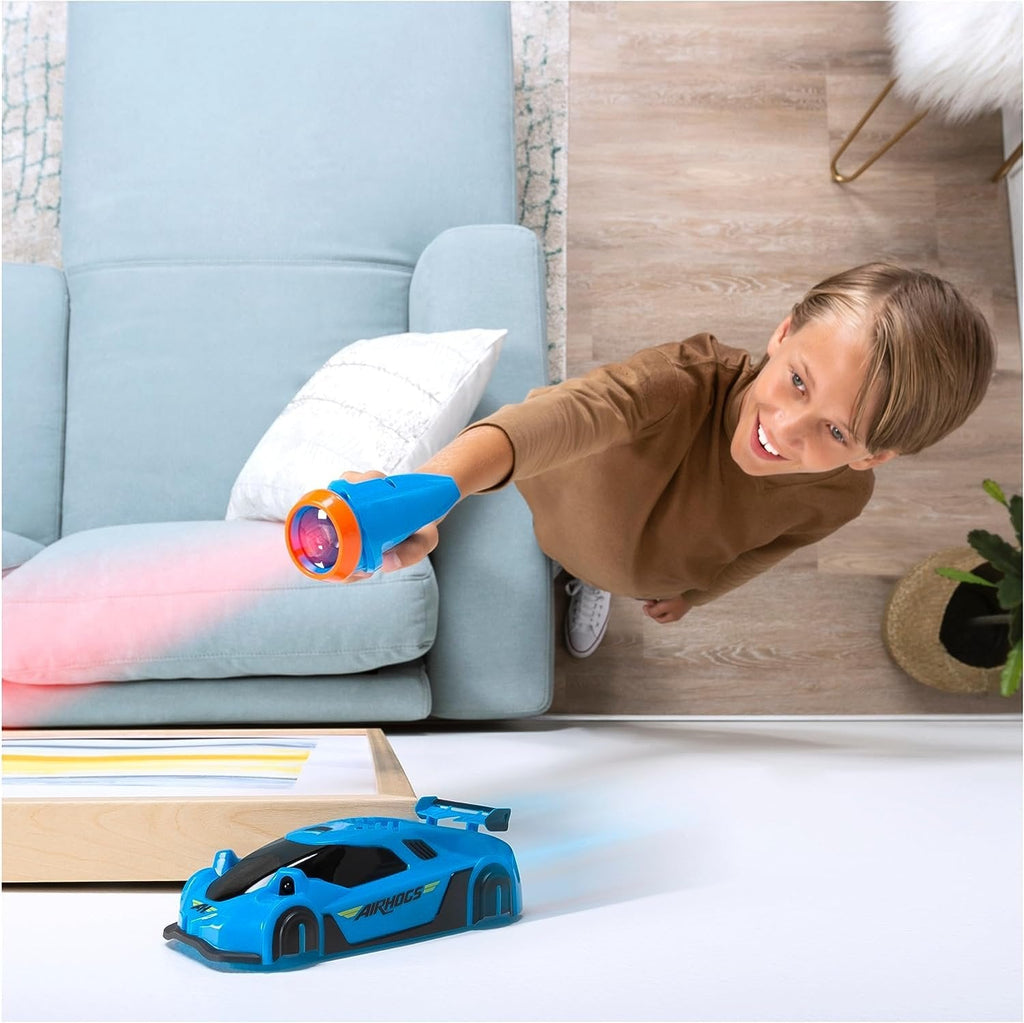 Voiture télécommandée à laser pour grimper aux murs