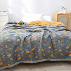 Reversible cotton blanket with floral patterns